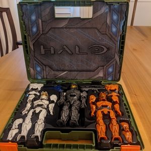MEGA BLOKS HALO #29699 UNSC COLLECTOR'S CASE COMPLETE SET